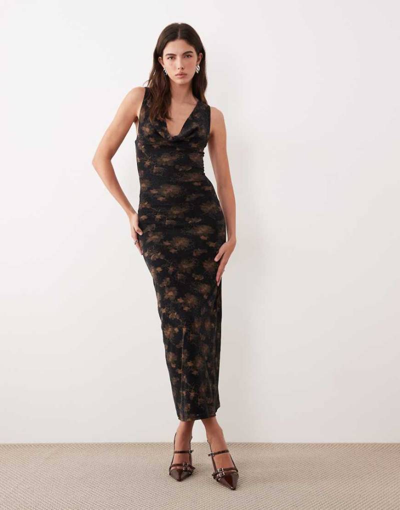 Motel - Minso - Maxikleid in Schwarz-Bronze von Motel