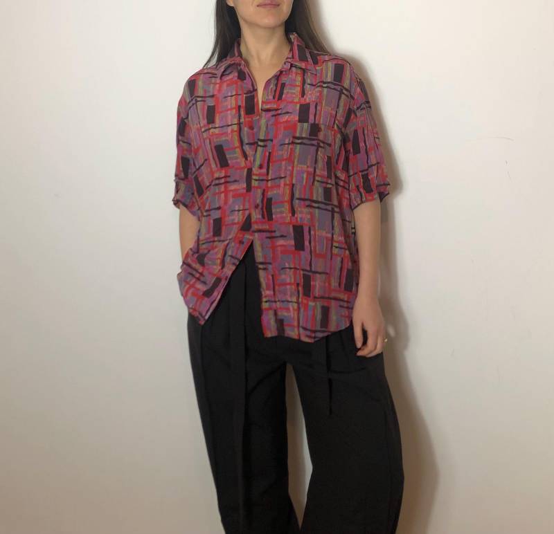 Vintage Crazy Pattern Seidenbluse Hemd Bluse Größe M-L von MothLabVintage