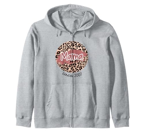 Mama Circa 2007 Established Leopard Print Muttertag Kapuzenjacke von Motherly Love Designs