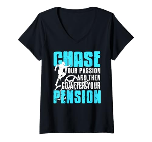 Damen Verfolge Leidenschaft Dann Ruhestand Humor T-Shirt mit V-Ausschnitt Damen Verfolge Leidenschaft Dann Ruhestand Humor T-Shirt mit V-Ausschnitt von Motivation und Rentenbalance Spruch