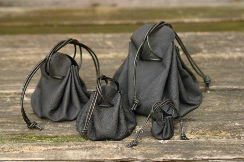 Schwarzer Lederbeutel in 4 Größen Aus Dünnem Leder, Verpackung Für Geschenke, Nachhaltig/Wiederverwendbar, Micro Z.b. Milchzahn, Ring von Motivwunsch