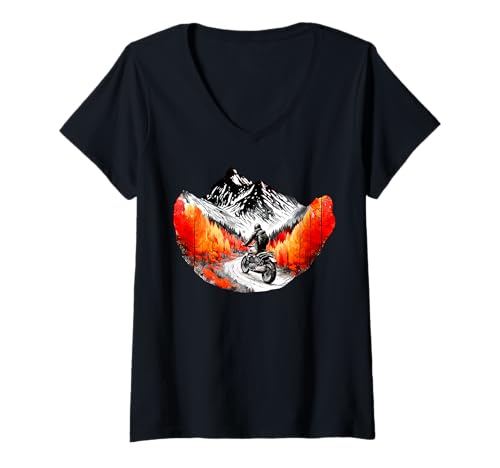 Damen Motorradfahrer in den Bergen im Herbst T-Shirt mit V-Ausschnitt Damen Motorradfahrer in den Bergen im Herbst T-Shirt mit V-Ausschnitt von Motorbike Animals