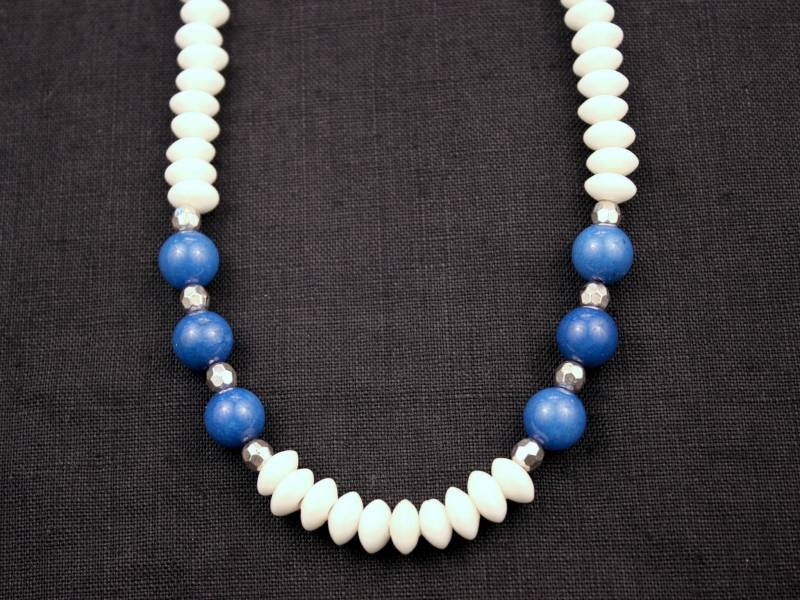 Jade Halskette Opal Saphir Tanzanit Lapislazuli Kyanite Mondstein Sodalite Jade Halskette Opal Saphir Tanzanit Lapislazuli Kyanite Mondstein Sodalite von MoudyMercantile