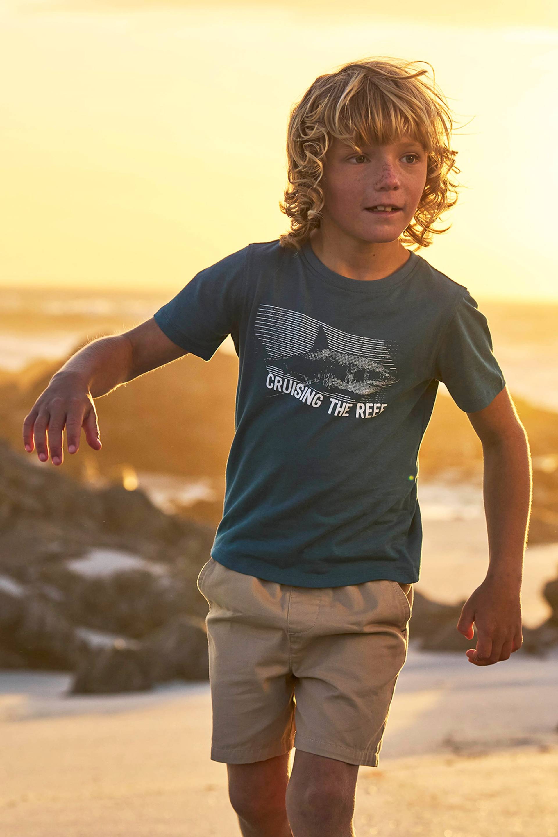 Cruising The Reef  Kinder Bio-Baumwoll T-Shirt - Grün von Mountain Warehouse