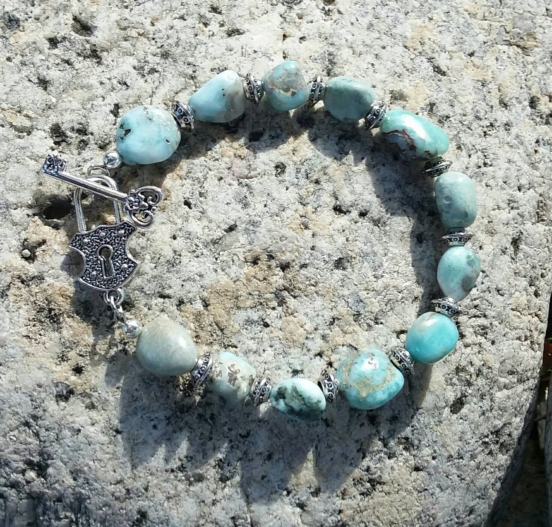 Larimar Stein Armband Mit Lock & Key Verschluss Larimar Stein Armband Mit Lock & Key Verschluss von MountainGirlRevival