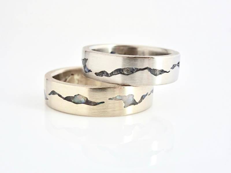 Gletscher Ring Set Edelstein Intarsien Eheringe, Berg Ringe Gletscher Ring Set Edelstein Intarsien Eheringe, Berg Ringe von MountainRingJewelry
