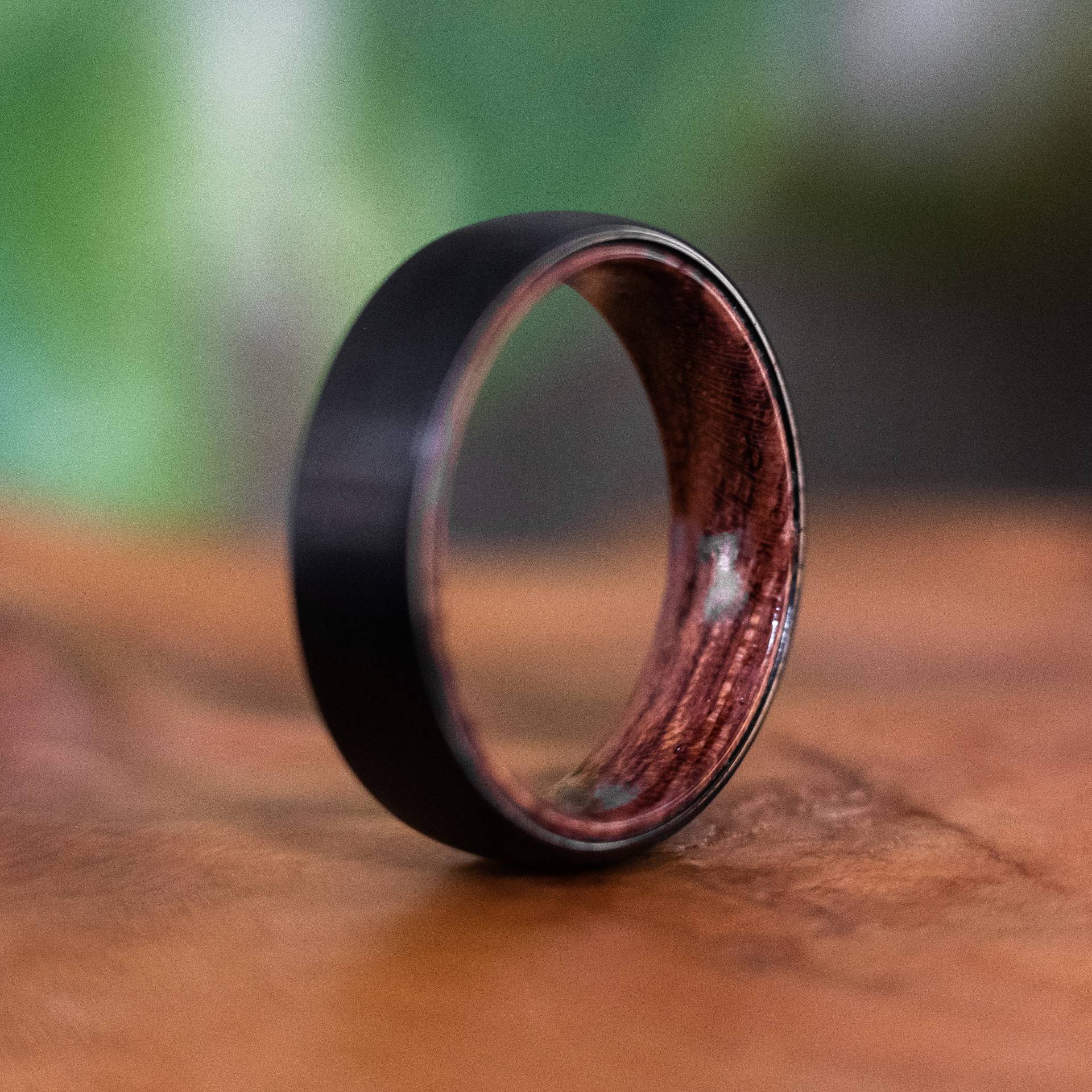 Rosenholz Tungsten 6mm Ring Mit Gebürstetem Finish, Herrenring, Herren Ehering von MountainRingsCo