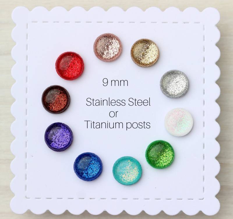 Bunte Glitzer Ohrstecker 9 Mm Polymer Clay, Titan Option Bunte Glitzer Ohrstecker 9 Mm Polymer Clay, Titan Option von MountainSparklesArt