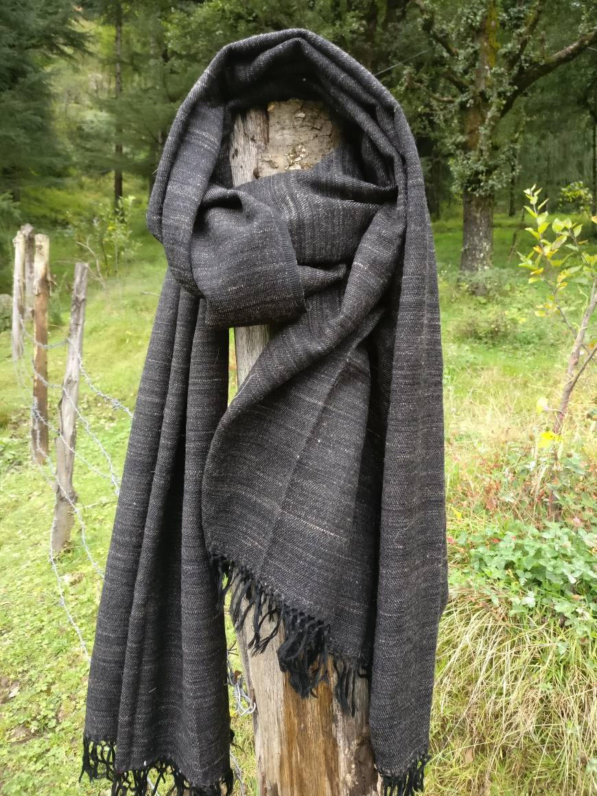 Unisex Extra Große Wolldecke Schal, Reisende Decke, Festival Wollschal, Winterschal von MountainTribes