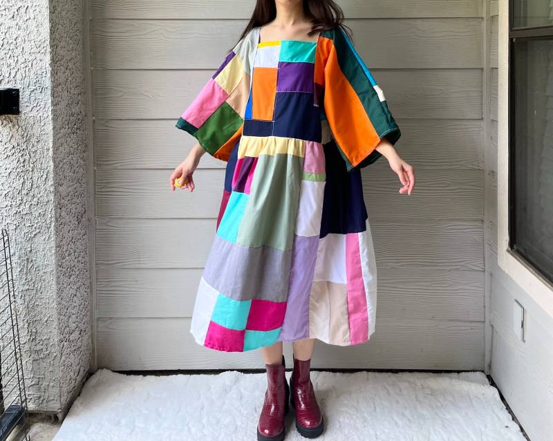 Gestepptes Colorblock Kleid Artikelnummer 06127 von MouseDarlingCo