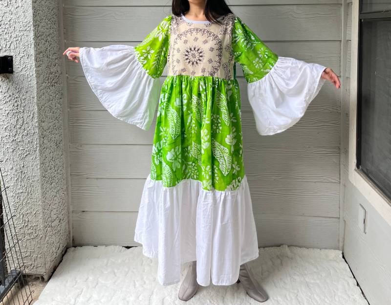 Handgemachtes Maxi-Bandana-Kleid Mit Weiten Ärmeln Sku 11091 von MouseDarlingCo