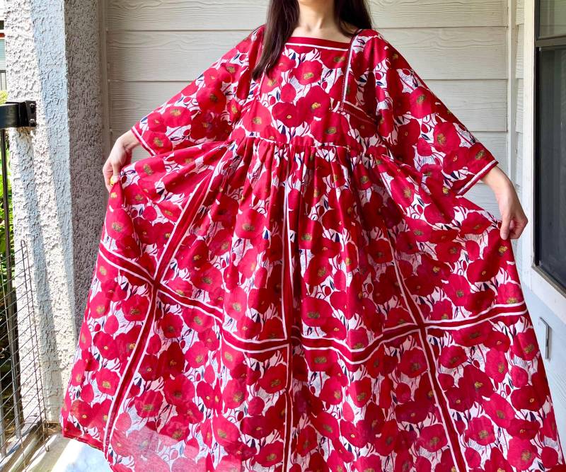 Rote Mohnblume|Made To Order Handmade Bandana Kleid Sku 06111 von MouseDarlingCo