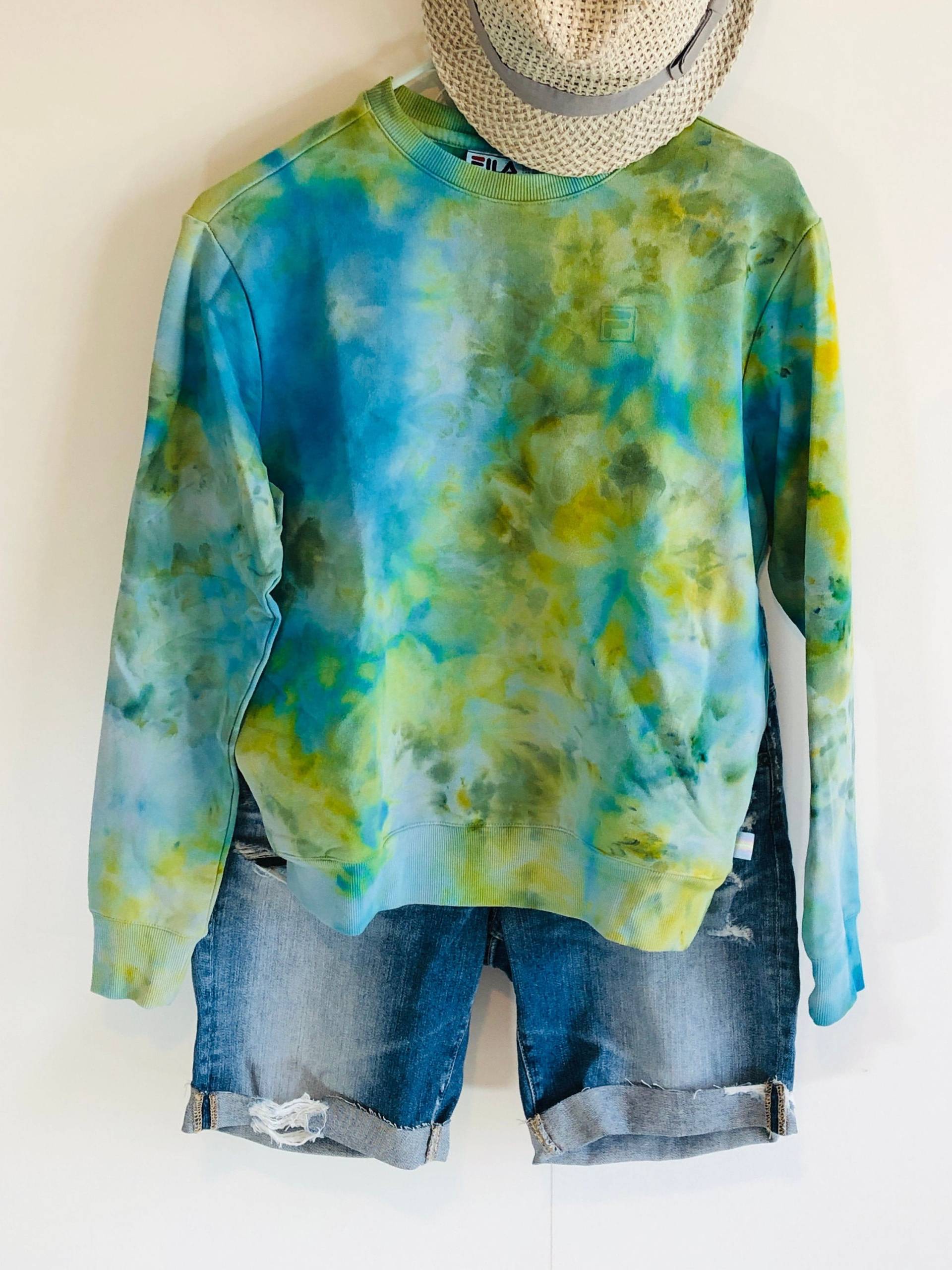 Gebatiktes Sweatshirt Mit Taschen in Petrol/Gelb von MovementDesignCo