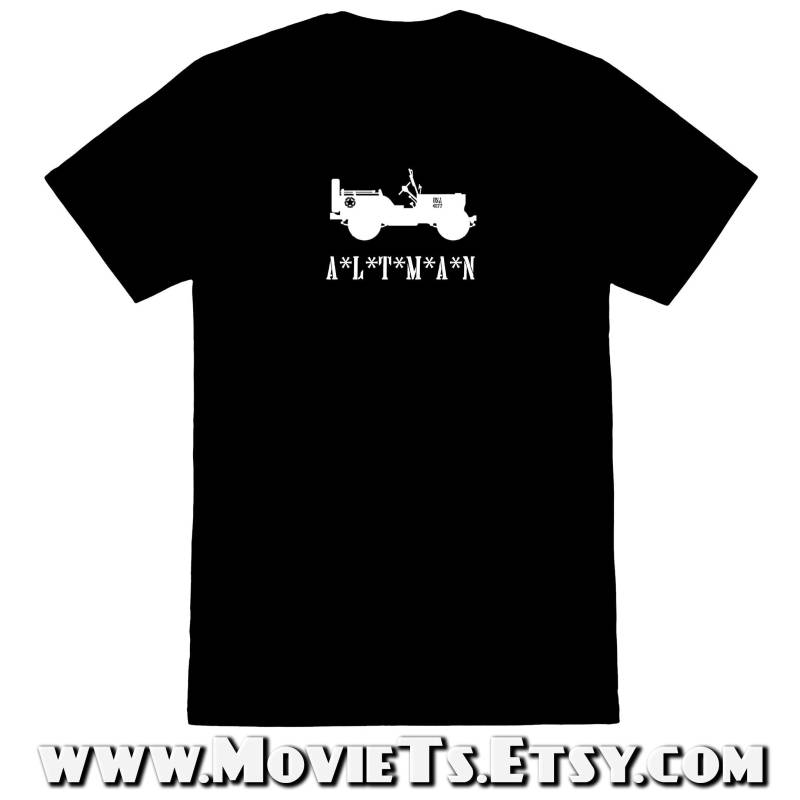 Ein Klassiker Von Altman - Kurzärmeliges Unisex-T-Shirt Ein Klassiker Von Altman - Kurzärmeliges Unisex-T-Shirt von MovieTs