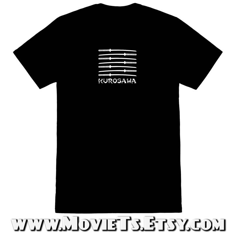 Ein Klassiker Von Kurosawa - Kurzarm-Unisex T-Shirt Ein Klassiker Von Kurosawa - Kurzarm-Unisex T-Shirt von MovieTs