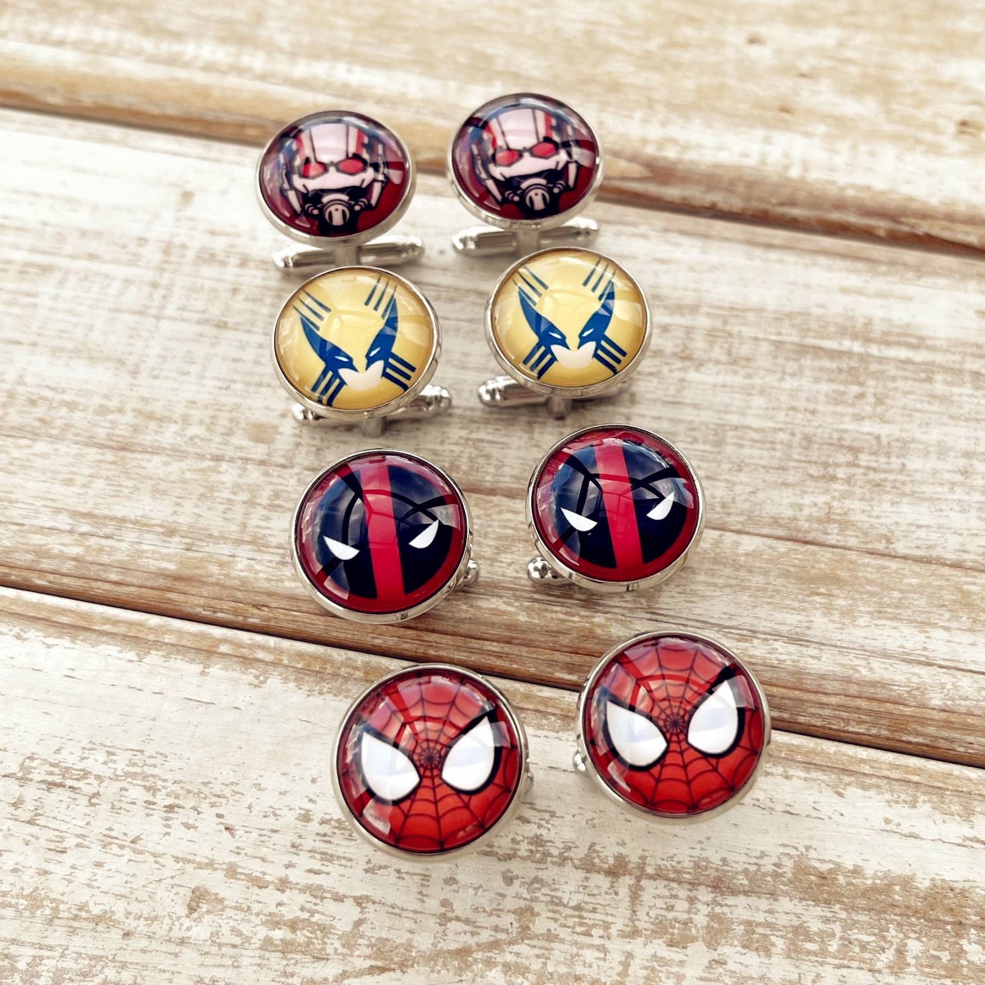 Superhelden Manschettenknöpfe Handgefertigte Manschettenknöpfe Für Männer, Spider Man, Deadpool, Wolverine, Ameisenmann von Moviefans