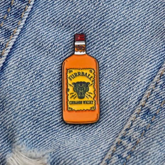 Furrball Whisky Anstecker von MoxxieCo