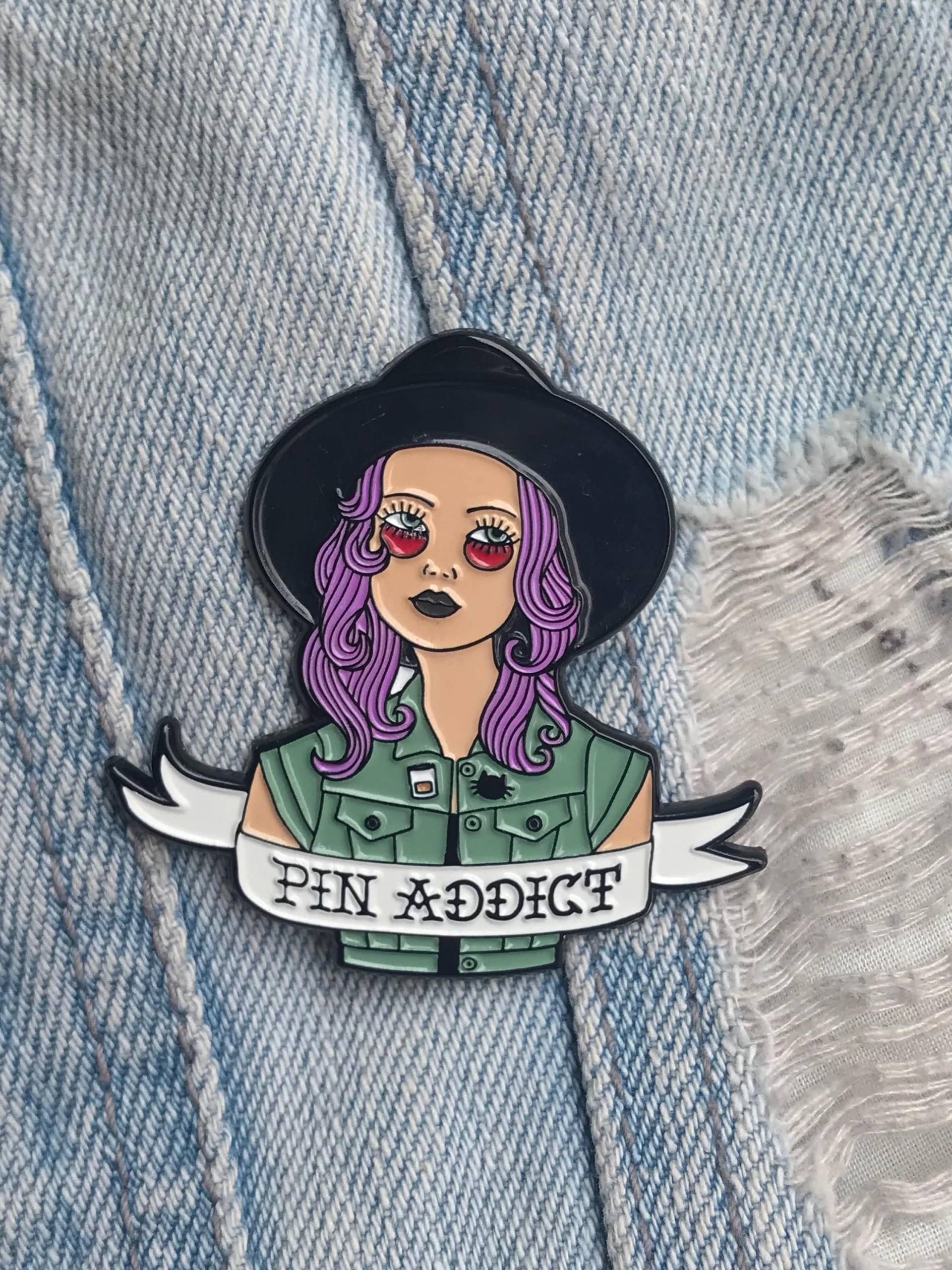 Pin Addict Lady von MoxxieCo