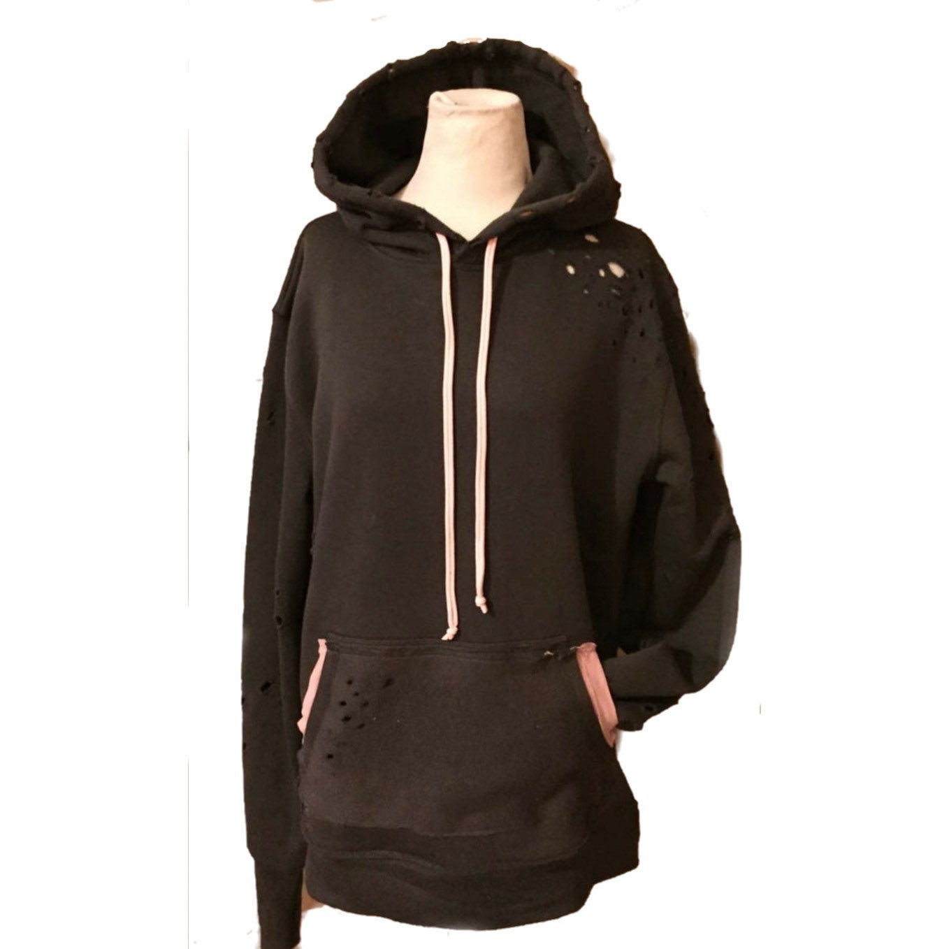 Distressed Hoodie Distressed Hoodie von MoxyTshirts