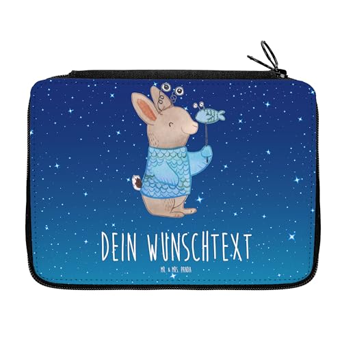 Mr. & Mrs. Panda Personalisierte Federmappe Fische Astrologie - Personalisierte Geschenke, Sternzeichen, Kind, Fischer, Kinder Federmappe, von Mr. & Mrs. Panda