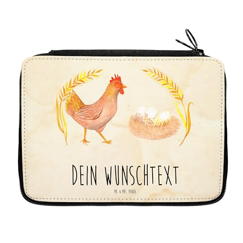 Mr. & Mrs. Panda Personalisierte Federmappe Huhn stolz - Personalisierte Geschenke, Schüler, Magie, Geburt, Einschulung, Hahn, PersonalisierteS von Mr. & Mrs. Panda