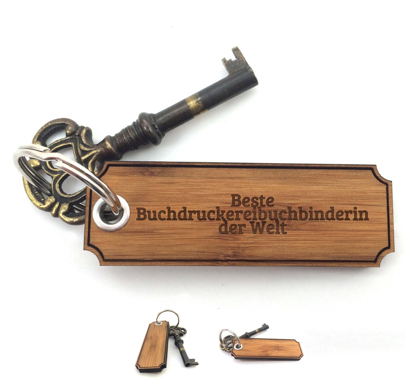 Mr. & Mrs. Panda Schlüsselanhänger Buchdruckereibuchbinderin - Bambus - Geschenk, Ausbildung, Abschluss, (1-tlg) von Mr. & Mrs. Panda