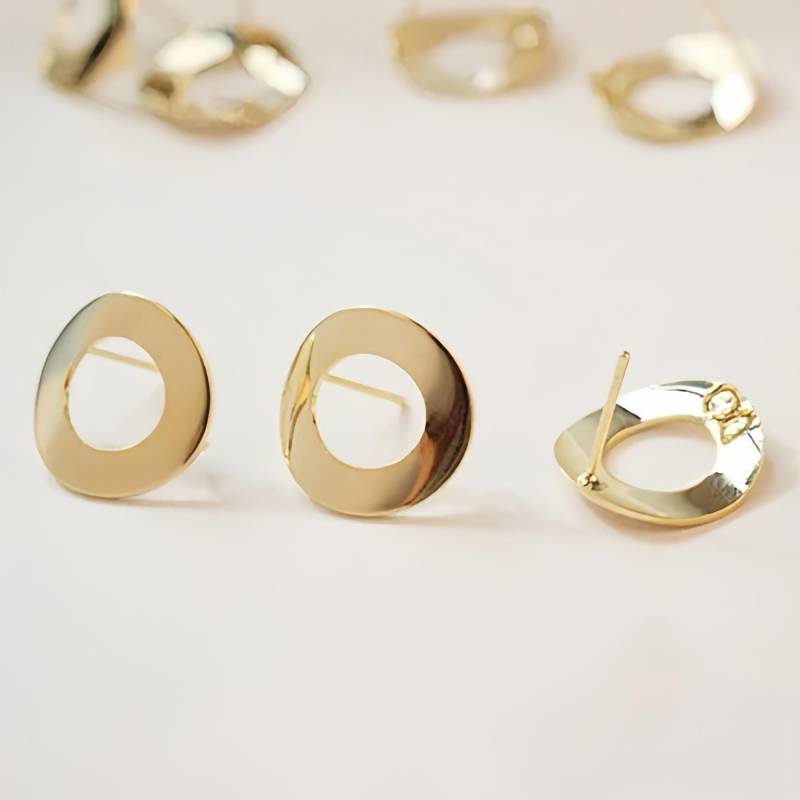 10 Stücke Hochwertige Vergoldete Messing Ohrring Posts - Stud Cabochon Ohrstecker Mit Runden Pad Zubehör 10 Stücke Hochwertige Vergoldete Messing Ohrring Posts - Stud Cabochon Ohrstecker Mit Runden Pad Zubehör von MrRui