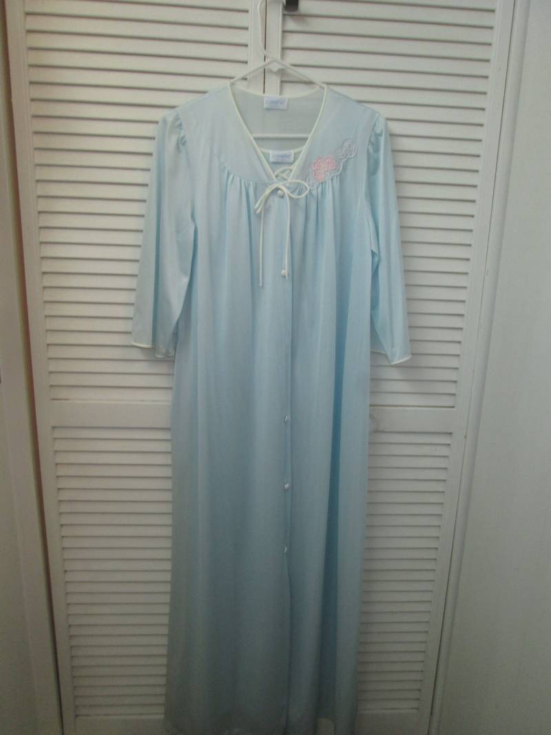 Jahrgang Lothringen Made in Usa Kurzarm Langes Kleid B 3/4 Ärmel Lang Knopf Baby Blaue Robe Baby Blau W Weiß Knöpfe Und Rosa Rose von MrsHummelsBasement