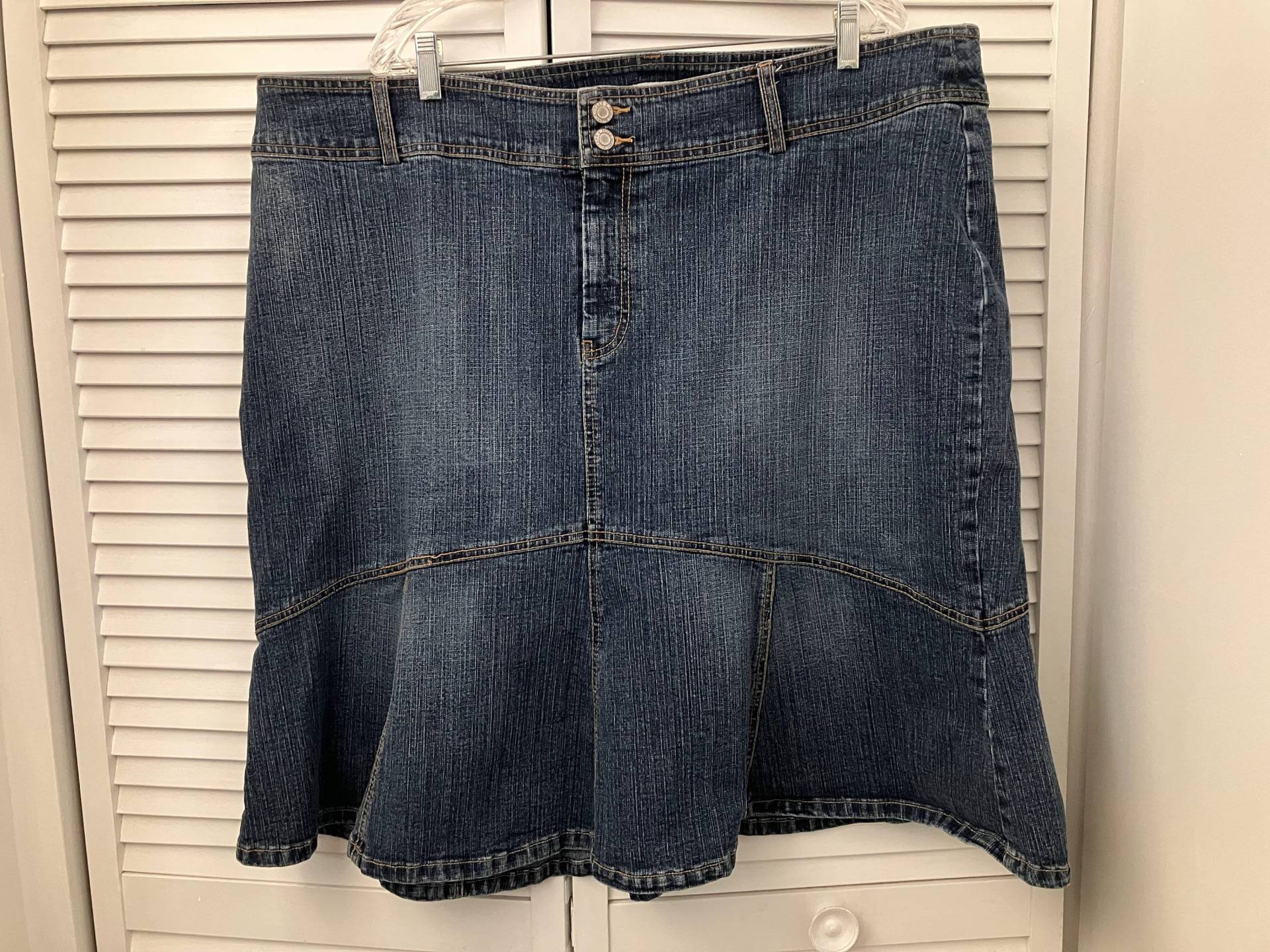 Vintage Jeansrock Plus Sz 26 Faded Glory Label Year Round Go W Everything Denim Rock Oben Bis Knielang Fit Und Flare Mit Ausgestellten Senf von MrsHummelsBasement