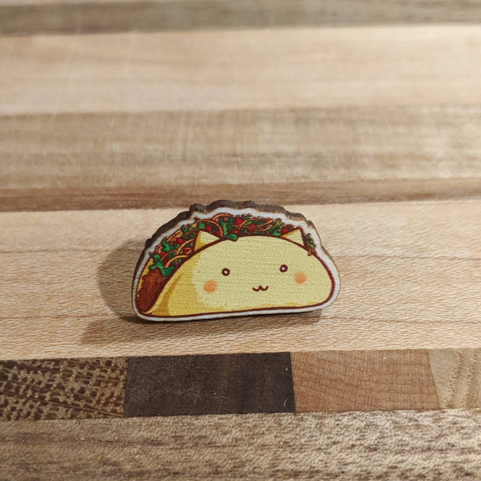 1" Tacocat Holz Pin | Matte Finish 1" Tacocat Holz Pin | Matte Finish von MsChibious