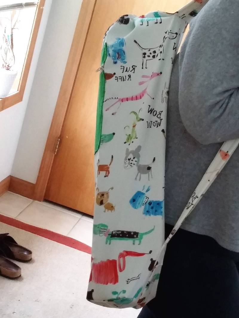 Bow Wow Yogamattentasche Mit Reißverschlusstasche, Yogamattenaufbewahrungstasche, Schultergurt, Yogamattentasche, Rucksack von MsKarenNY