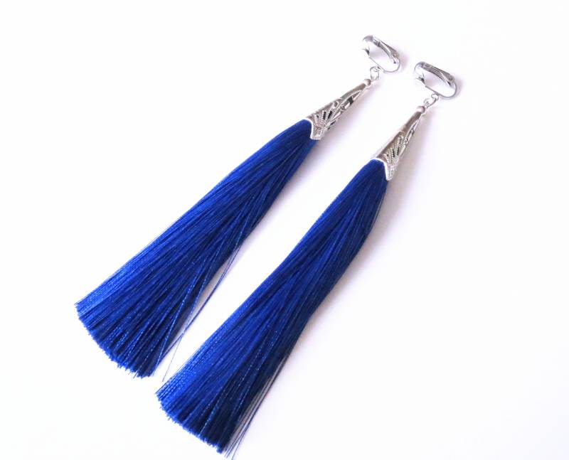 Edelstahl-Ohrclips Mit Langen Wunderschönen Roayal Blauen Quasten Ohrschmuck Frauenschmuck Elegant Festlich von MsSchmuck