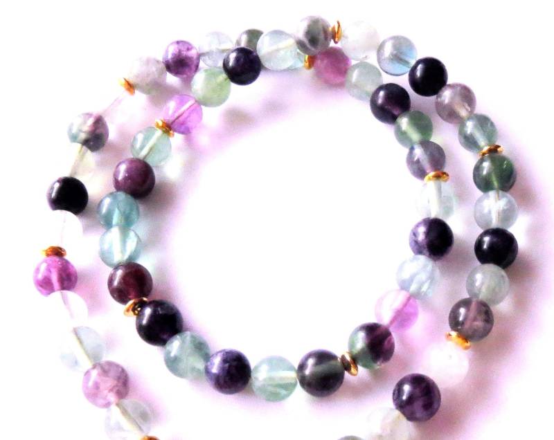 Fluorit Kette Collier Natürliche Perlen Edelsteinkette Edelsteinschmuck Elegant Bunt Verspielt Unisex Geschenkidee von MsSchmuck