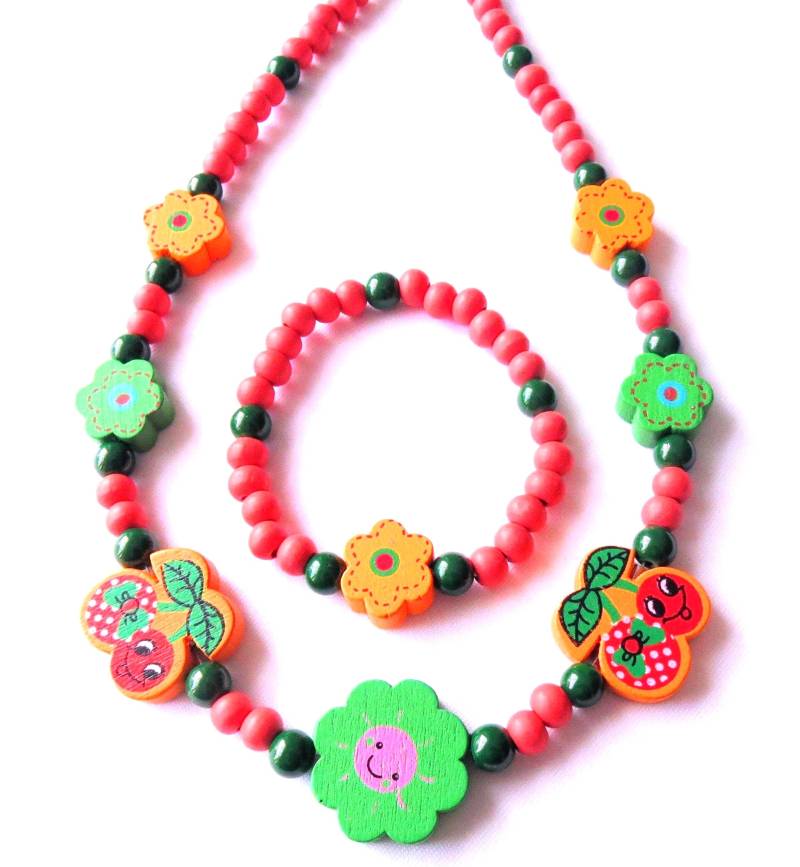 Kinderschmuckset Mit Blumen Und Kirschen Kette Armband Holzschmuckset Kinderschmuck Mädchenschmuck Schmucksets von MsSchmuck