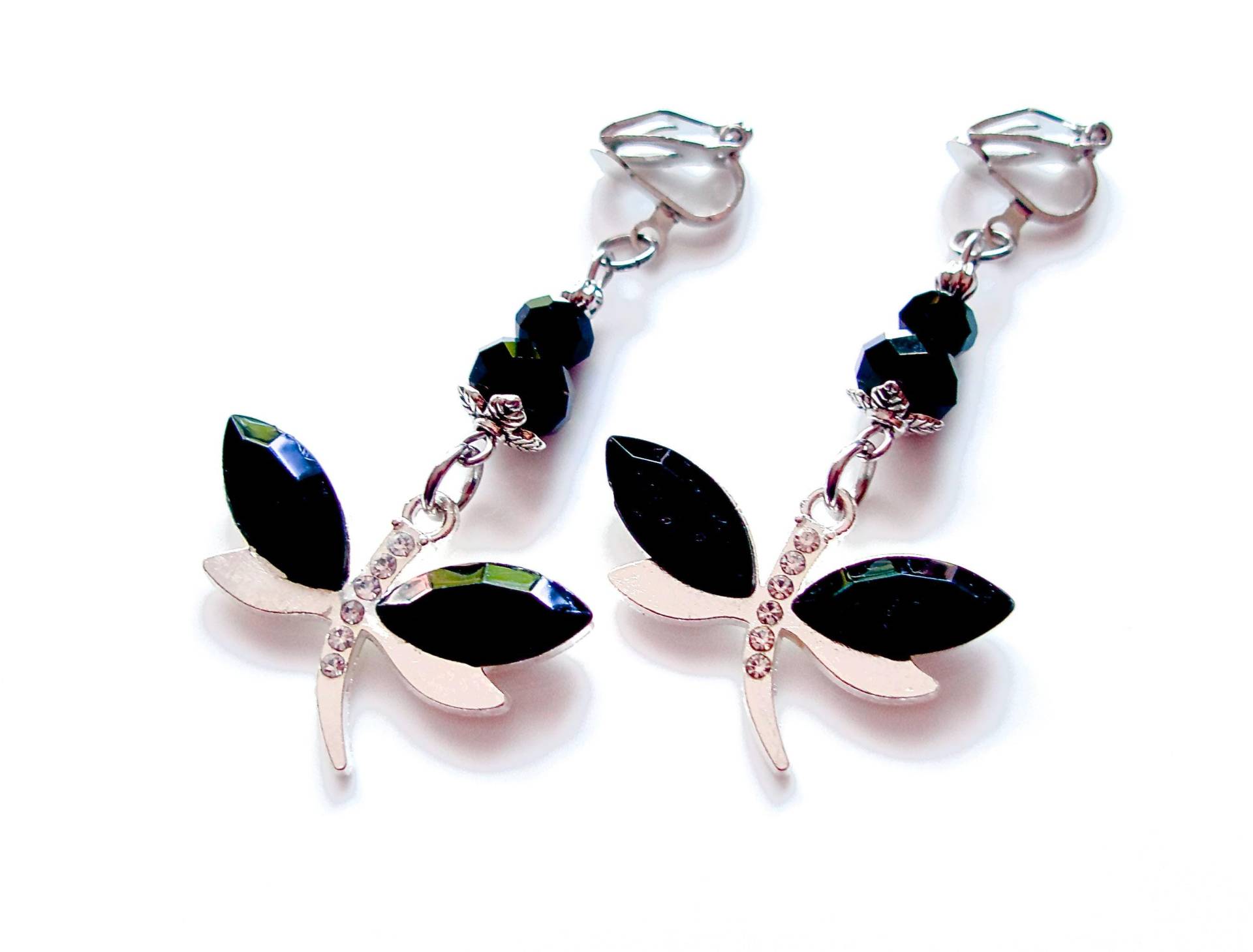 Leichte Ohrclips Mit Schwarzen Libellen Und Perlen Ohrschmuck Leichte Ohrclips Mit Schwarzen Libellen Und Perlen Ohrschmuck von MsSchmuck