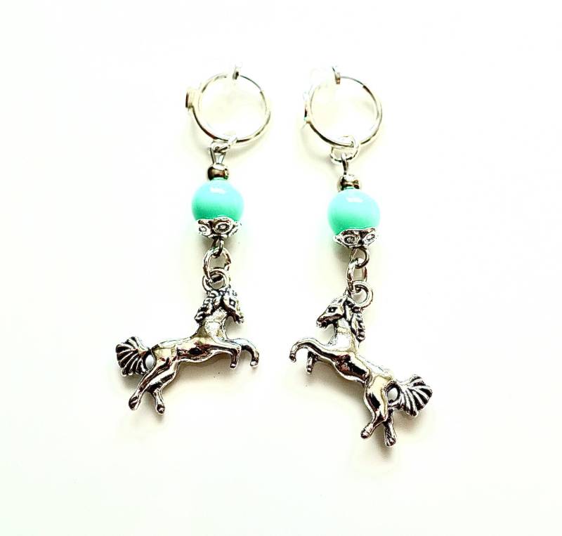 Ohrclips-Creolen Mit Perlen Und Silberfarbenen Pferdchen Kinderschmuck Mädchenschmuck Ohrschmuck von MsSchmuck