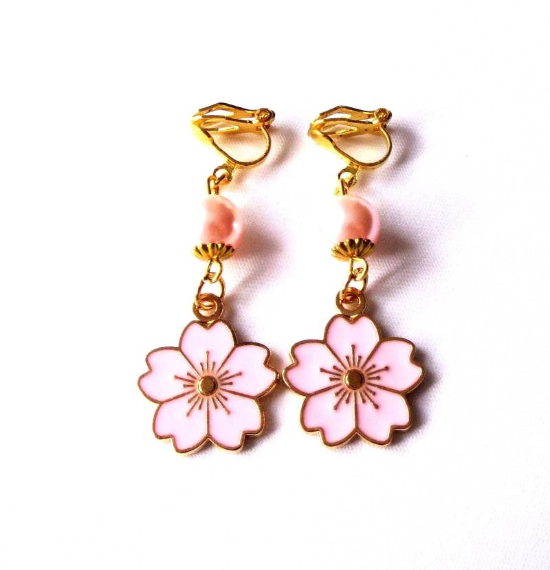 Ohrclips Mit Rosa Sakura Blüte Kirschblüte Ohrschmuck Clips Für Mädchen Und Frauen Mädchenschmuck Frauenschmuck Geschenkidee Geburtstag von MsSchmuck