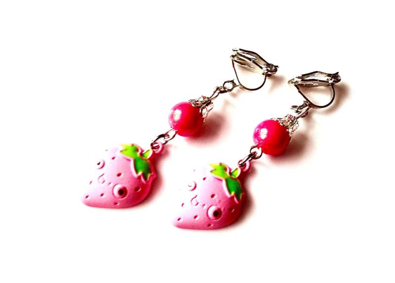 Ohrclips "Süße Erdbeeren" Ohrschmuck Harz-Anhänger Kinderschmuck Ab 3 Jahren von MsSchmuck