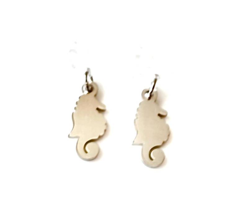 Schmerzfreie Ohrclips Mit Edelstahl Seepferdchen Ohrschmuck Kinderschmuck Unisex Geschenkidee von MsSchmuck