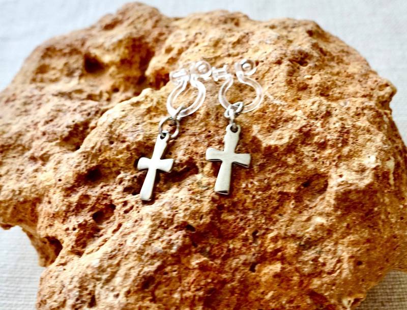 Transparente Schmerzfreie Kinder-Ohrclips "Mini Edelstahl Kreuz" Ohrringe Ohne Ohrloch Ohrschmuck von MsSchmuck