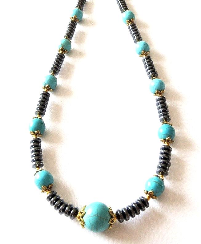 Türkis-Hämatit-Kette Edelsteinkette Edelsteinschmuck Perlenkette Unisexkette Geschenk Geburtstag Lässig Elegant von MsSchmuck