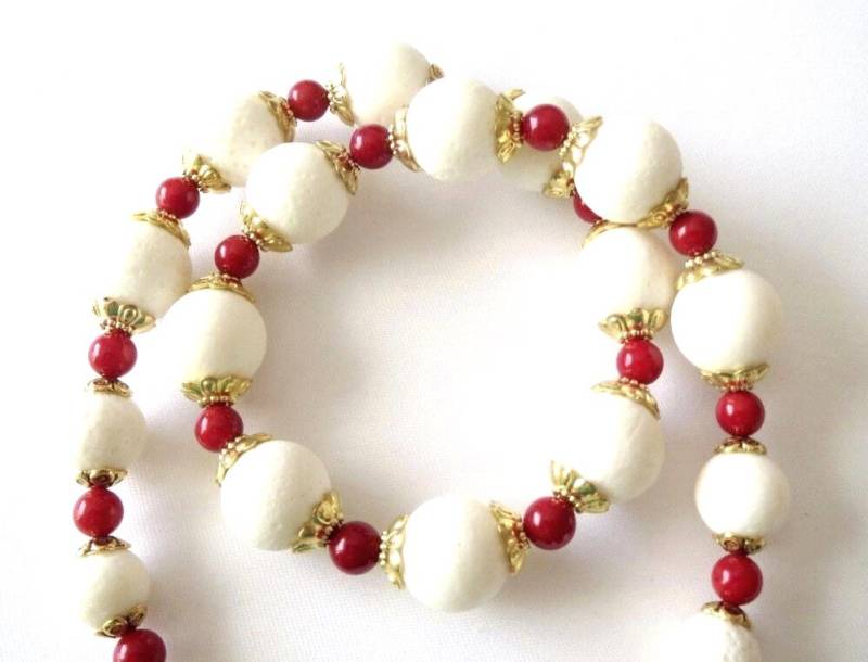 Weiß-Rote Korallenkette Edelsteinkette Halskette Perlenkette Edelsteinschmuck 49 cm Geschenk Geburtstag Jubiläum von MsSchmuck