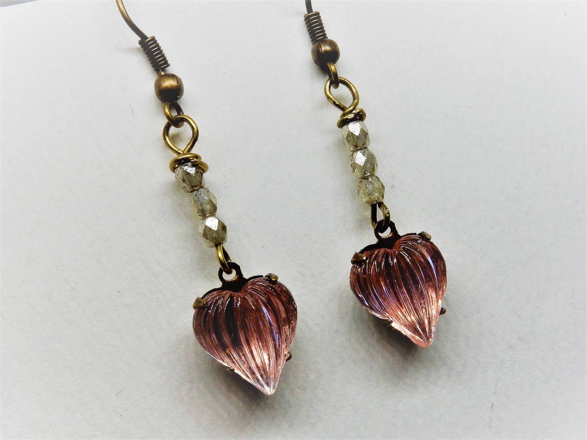 Herz-Ohrringe, Rosa Ohrringe, Valentine Vintage Strass Herz Ohrringe Herz-Ohrringe, Rosa Ohrringe, Valentine Vintage Strass Herz Ohrringe von Msemrick