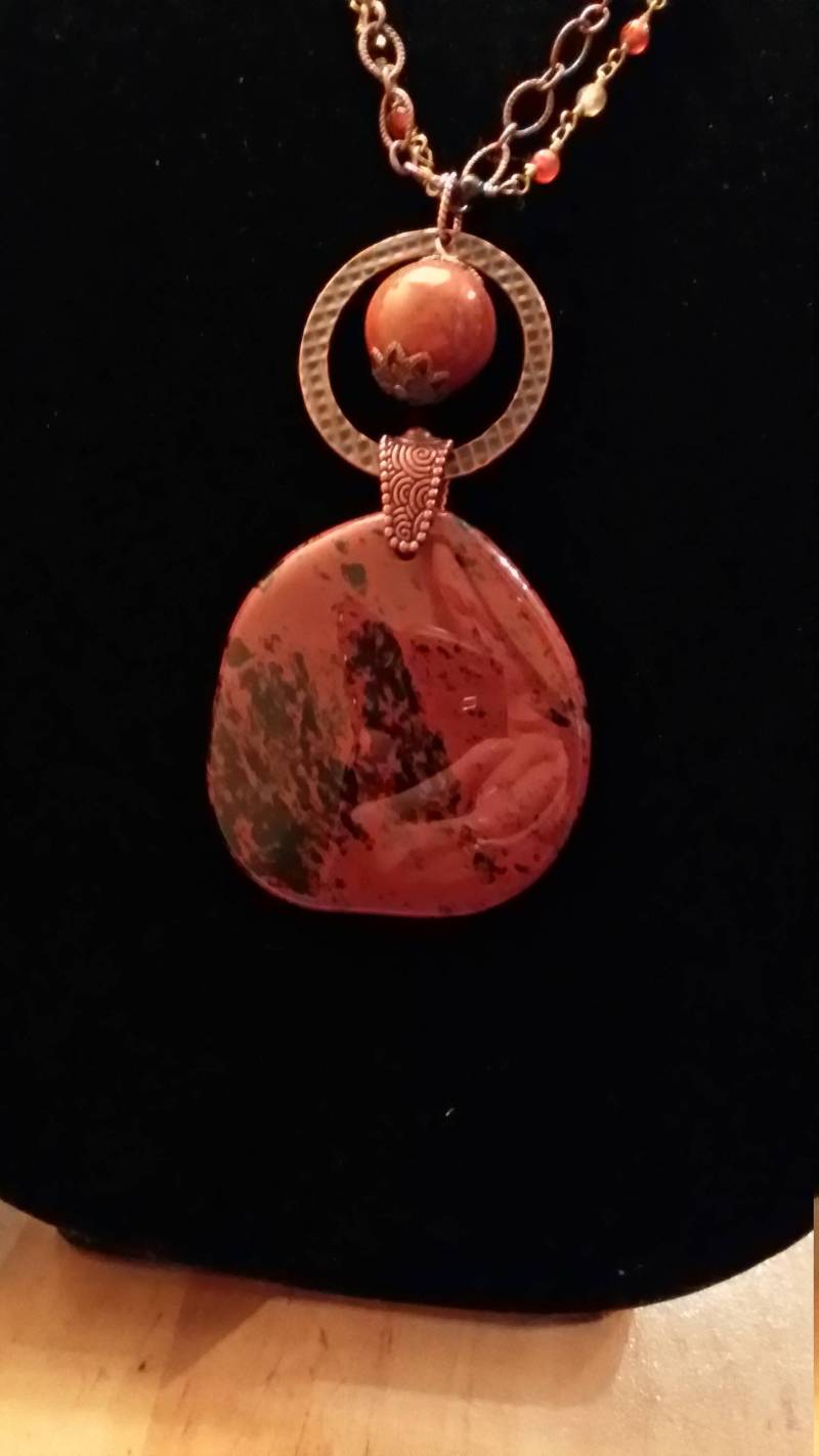 Rostfarbene Keramikperlenkette Mit Kupferringen & Kupferkette von MtNeboDesigns