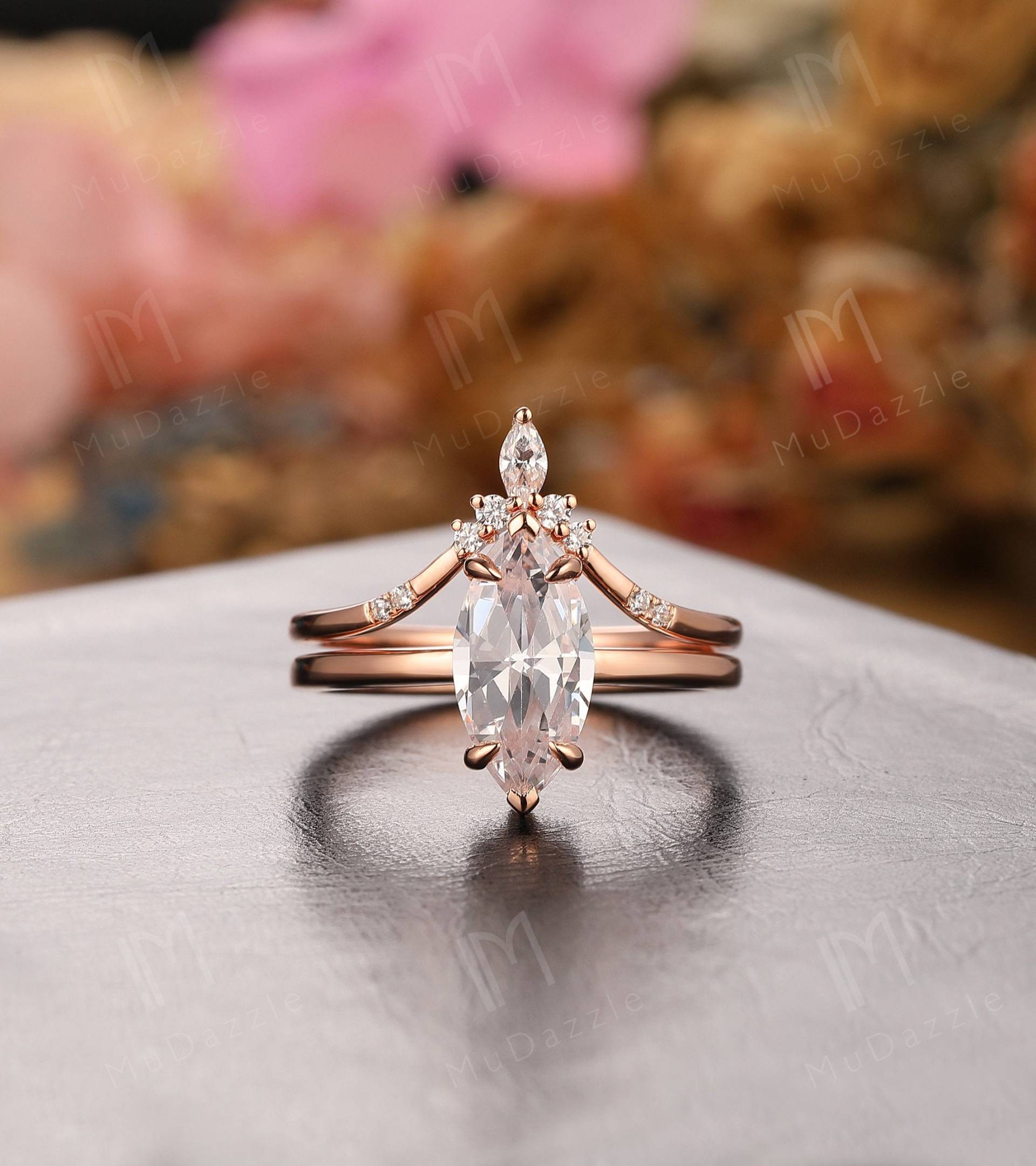 6x12mm Marquise Cut Moissanite Braut Ring Set/Vintage Hochzeit Simulierter Diamant Verlobungsring von MuDazzle