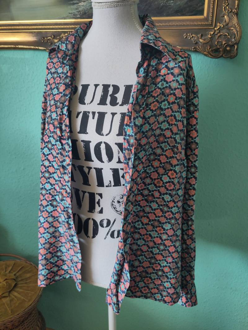 Weiche Leichte Bluse Aus Echter Seide, 70Er Jahre Handarbeit von Muenchis