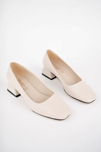 Muggo Lilith Damen Freizeitschuhe mit quadratischem Zehenbereich, kurzer Absatz, Beige, EU-Schuhgrößensystem, Erwachsene, numerisch, Größe M, 39 Muggo Lilith Damen Freizeitschuhe mit quadratischem Zehenbereich, kurzer Absatz, Beige, EU-Schuhgrößensystem, Erwachsene, numerisch, Größe M, 39 von Muggo