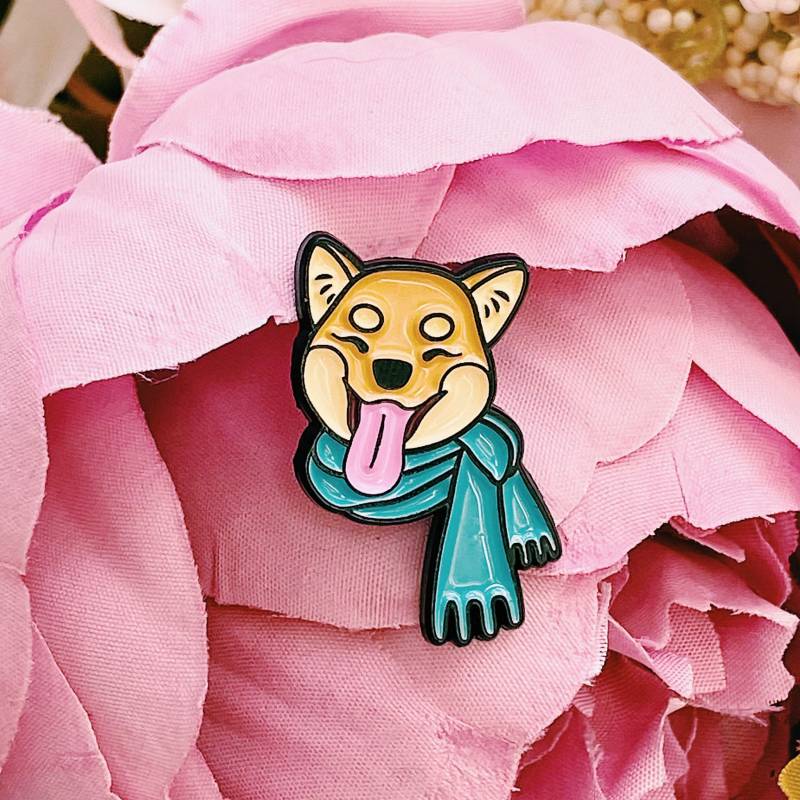 Shiba Inu Emaille Pin, Hund Brosche, Anstecknadel, Niedliche Tier Welpe, Geschenk Für Hundeliebhaber, Hunde Brosche von MugsAndPins