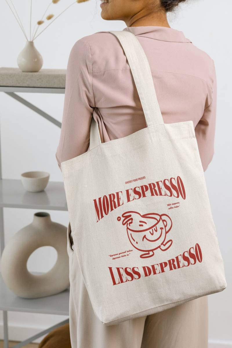 More Espresso Less Depresso Retro Comic Mug Tote Bag Coffee Lover Gift Sustainable Y2K Aesthetic Funny Meme Wellness Girl Breakfast 90S von PricelessMomentsDE
