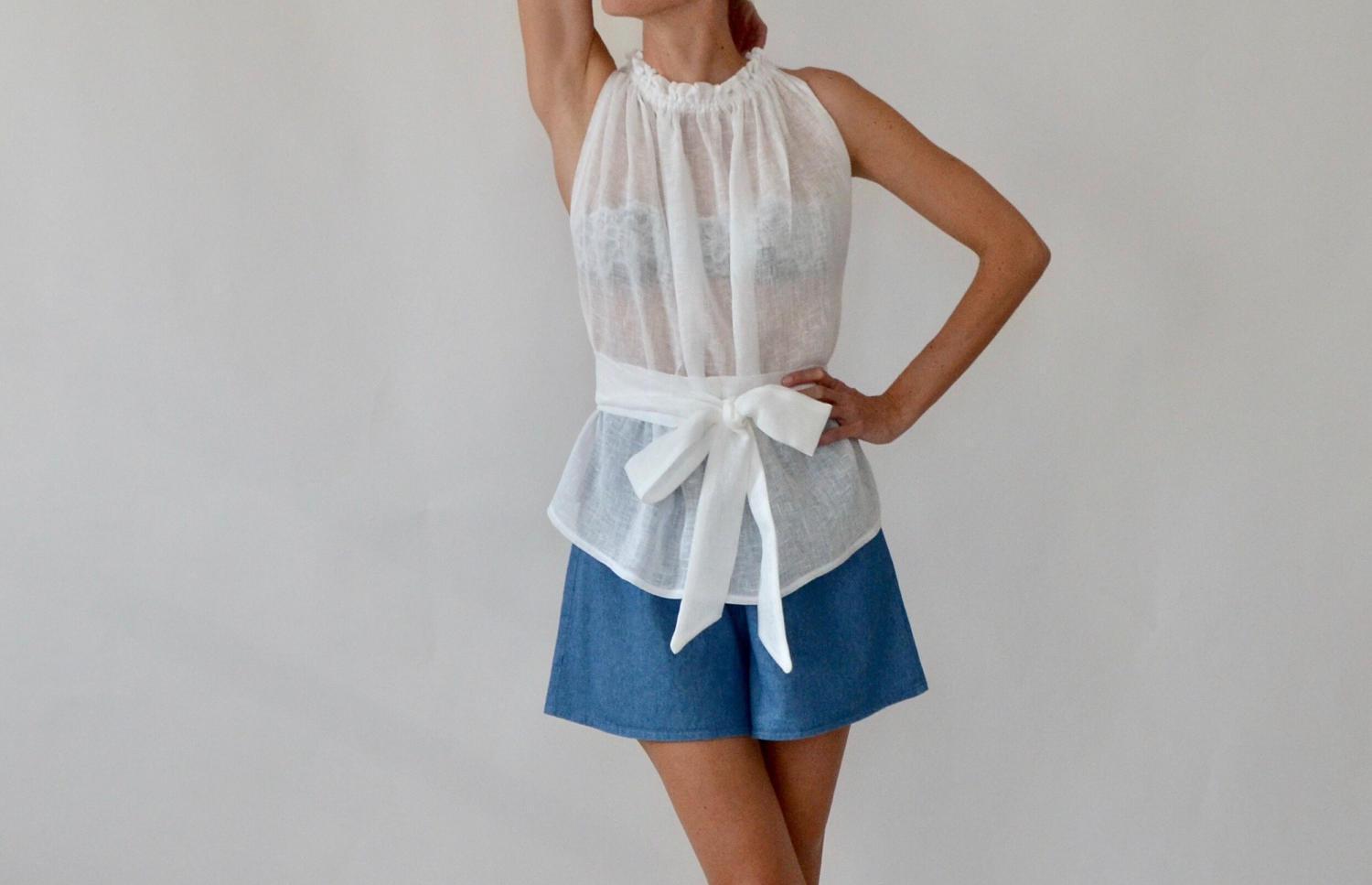 Reine Weiße Leinenbluse Ärmelloses Tunika-Top Mit Schärpe von MuguetMilan